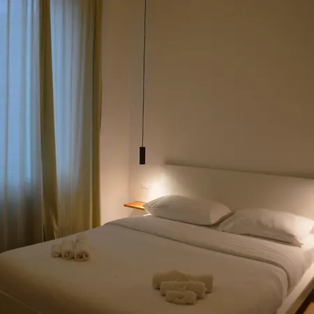 Casa Mezzofanti Apartment *