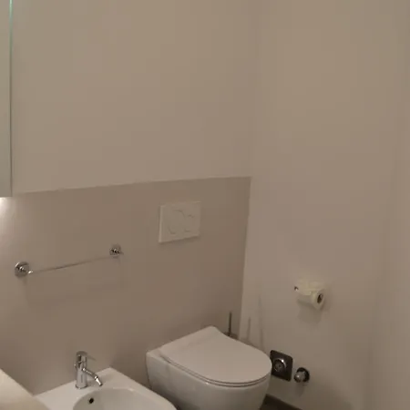 Casa Mezzofanti Апартаменты *